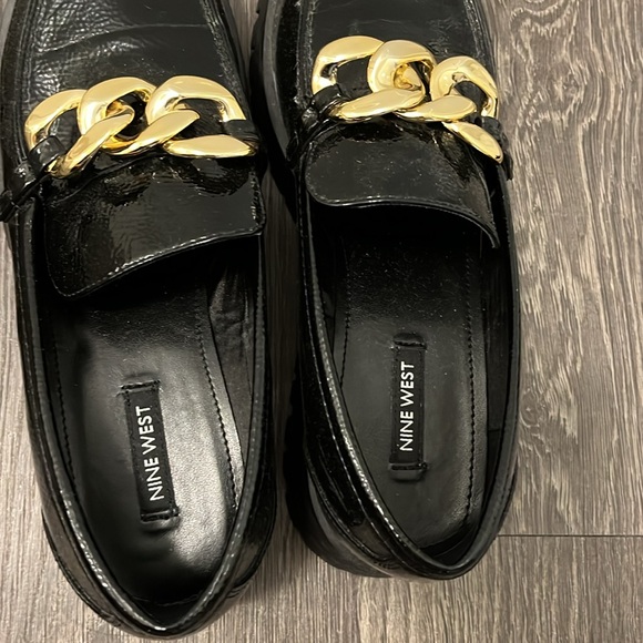 Steve Madden Patent Chunky Loafter - Picture 3 of 6